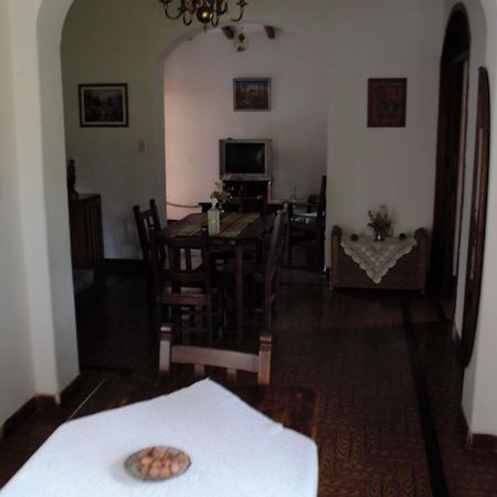 Casa De Huespedes - B&B فيلا جياردينو المظهر الخارجي الصورة