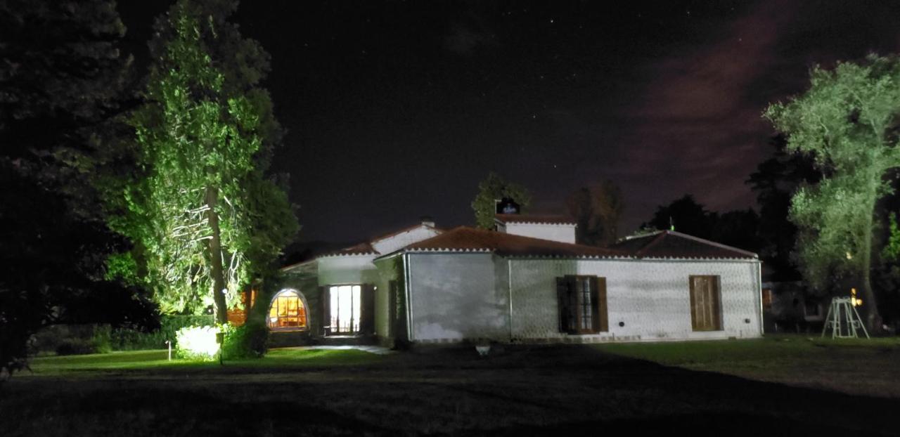 Casa De Huespedes - B&B فيلا جياردينو المظهر الخارجي الصورة