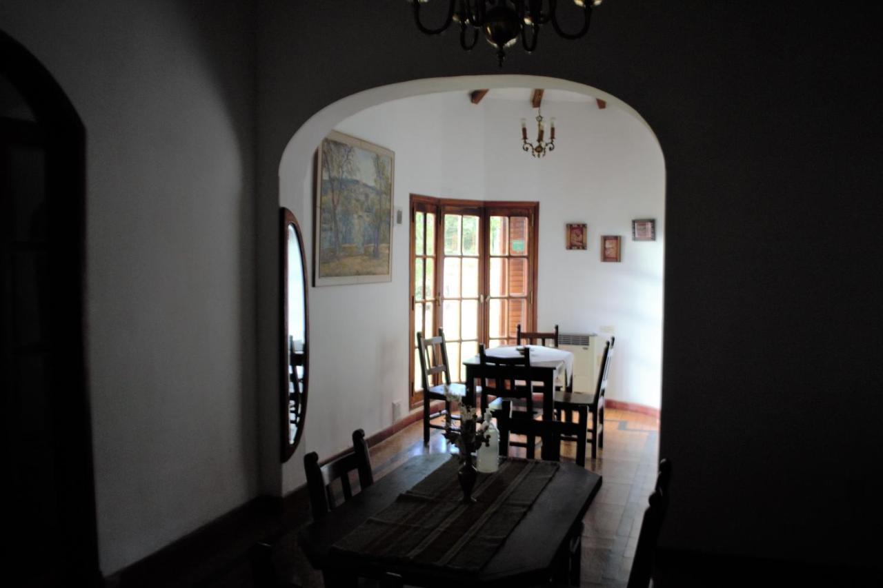 Casa De Huespedes - B&B فيلا جياردينو المظهر الخارجي الصورة
