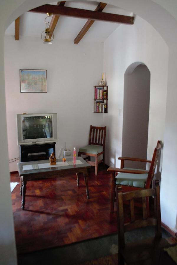 Casa De Huespedes - B&B فيلا جياردينو المظهر الخارجي الصورة