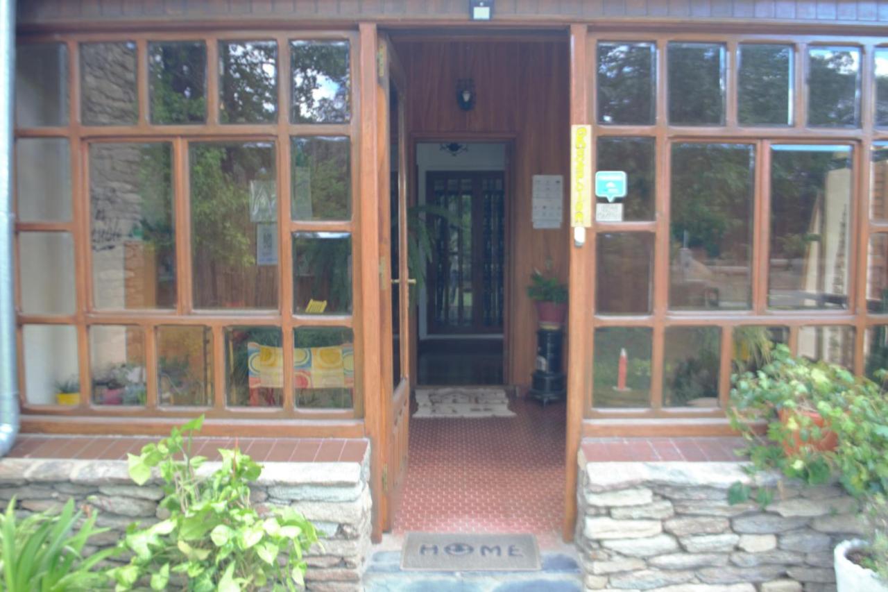 Casa De Huespedes - B&B فيلا جياردينو المظهر الخارجي الصورة