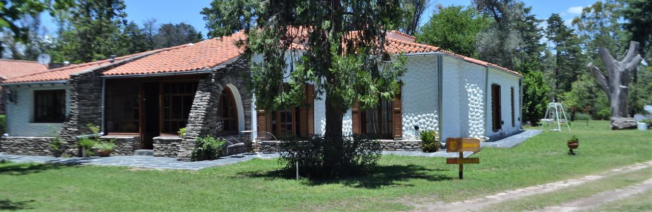 Casa De Huespedes - B&B فيلا جياردينو المظهر الخارجي الصورة